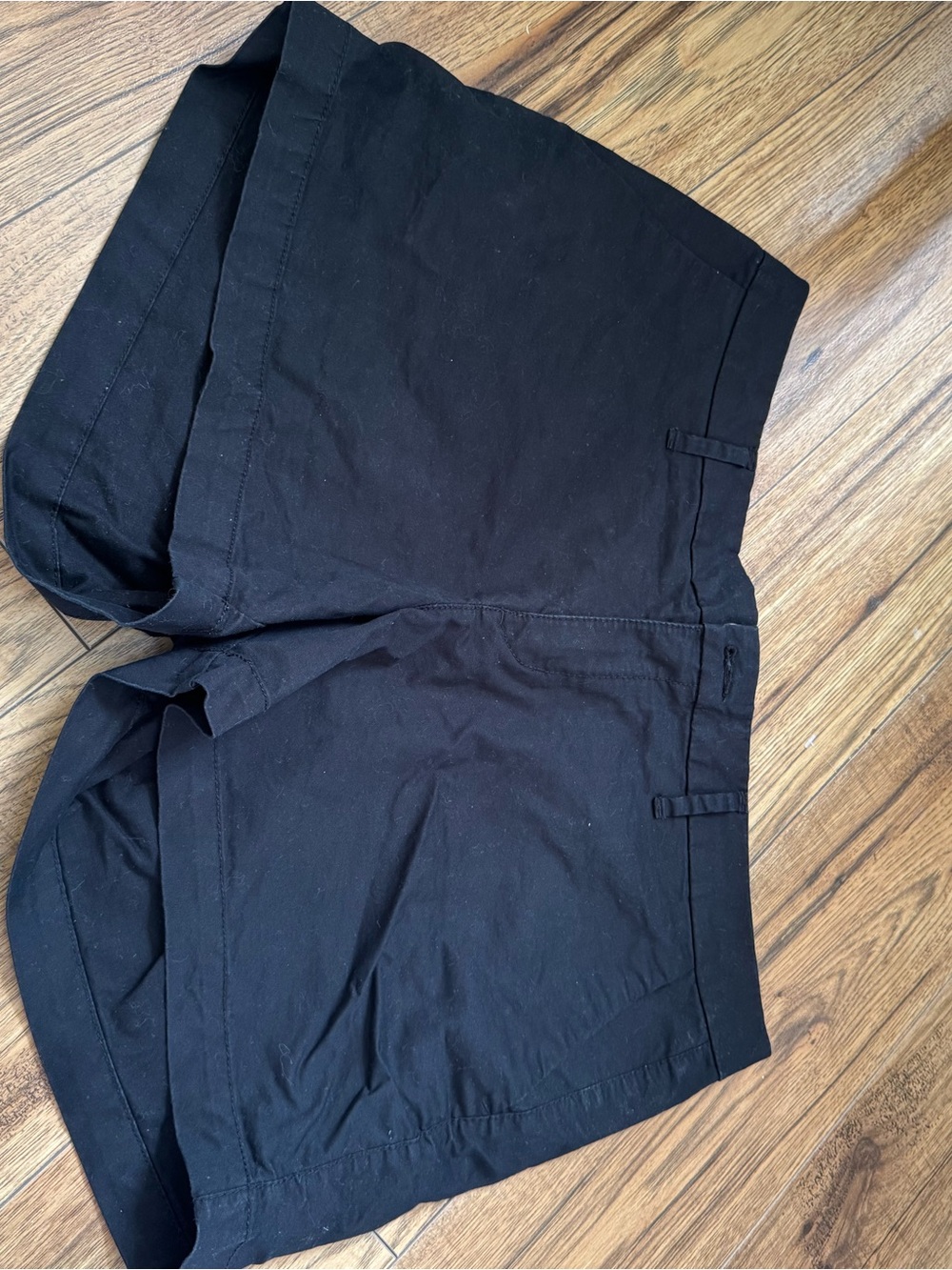 Old Navy Black Women’s Flat Front Shorts